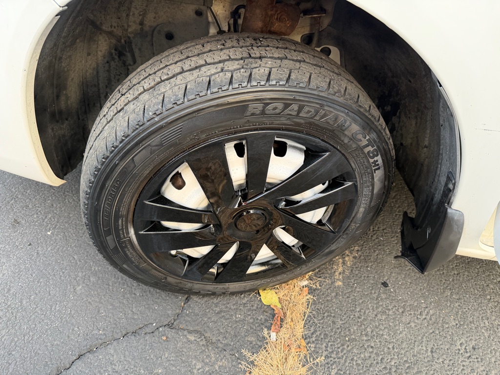 Photo 20 of this NISSAN NV200