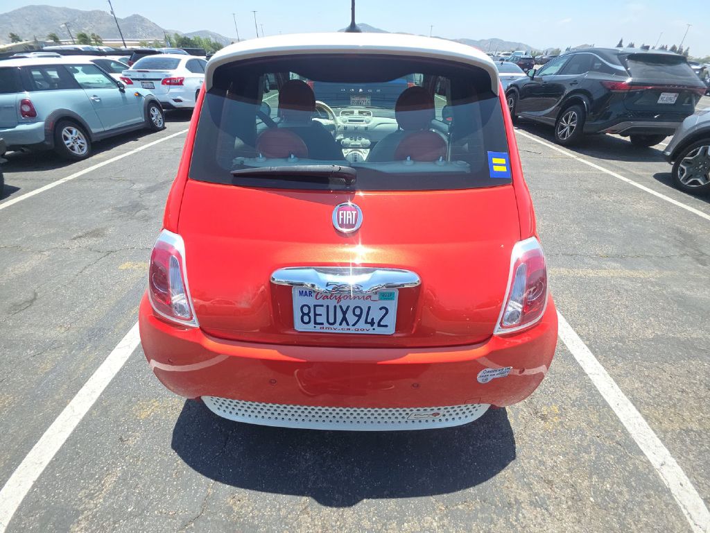 Photo 5 of this FIAT 500E