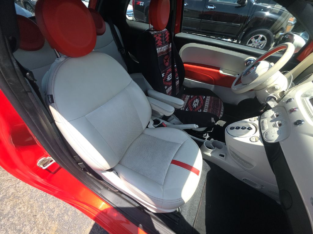 Photo 8 of this FIAT 500E