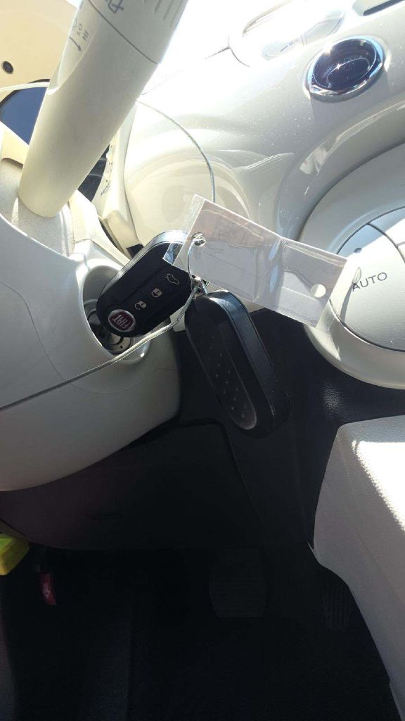 Photo 17 of this FIAT 500E