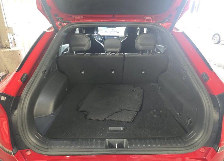Photo 18 of this KIA EV6