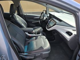 Photo 13 of this CHEVROLET BOLT EV