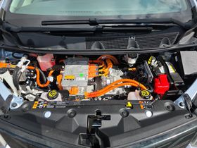 Photo 20 of this CHEVROLET BOLT EV