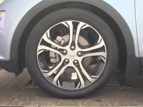 Photo 22 of this CHEVROLET BOLT EV