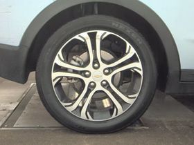 Photo 24 of this CHEVROLET BOLT EV