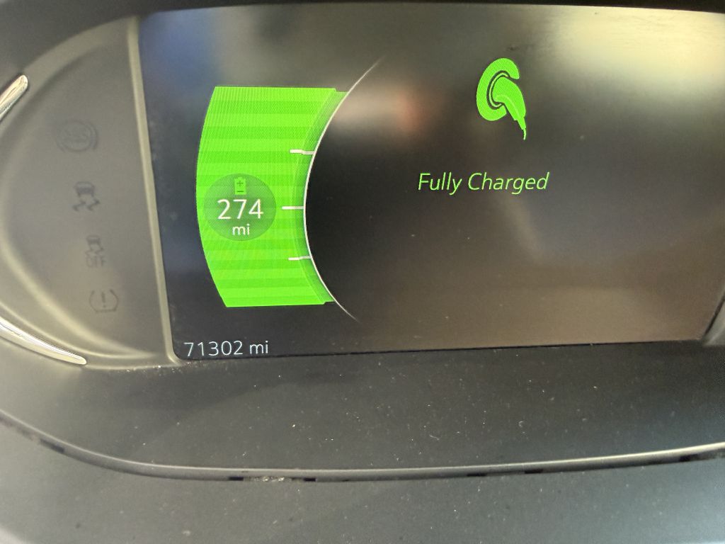 Photo 3 of this CHEVROLET BOLT EV