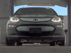 Photo 3 of this CHEVROLET BOLT EV