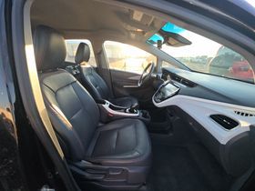 Photo 10 of this CHEVROLET BOLT EV