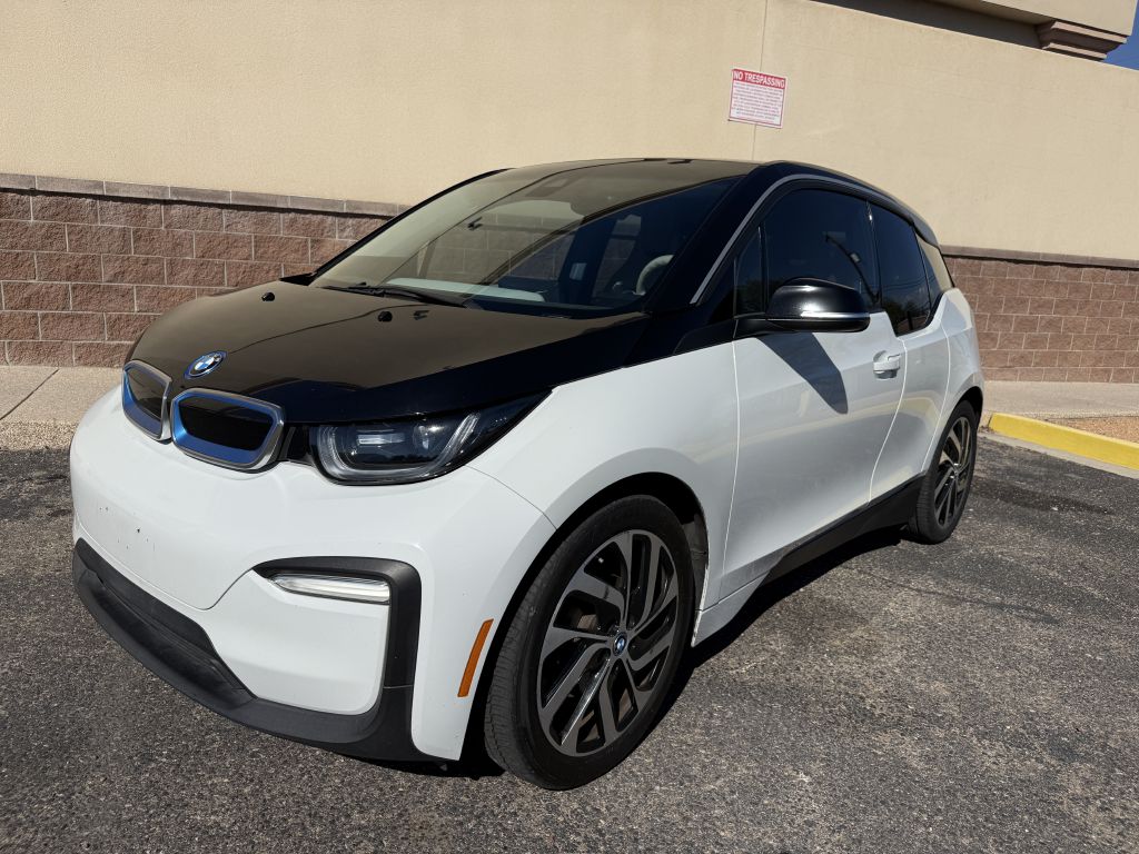 Photo 3 of this BMW I3