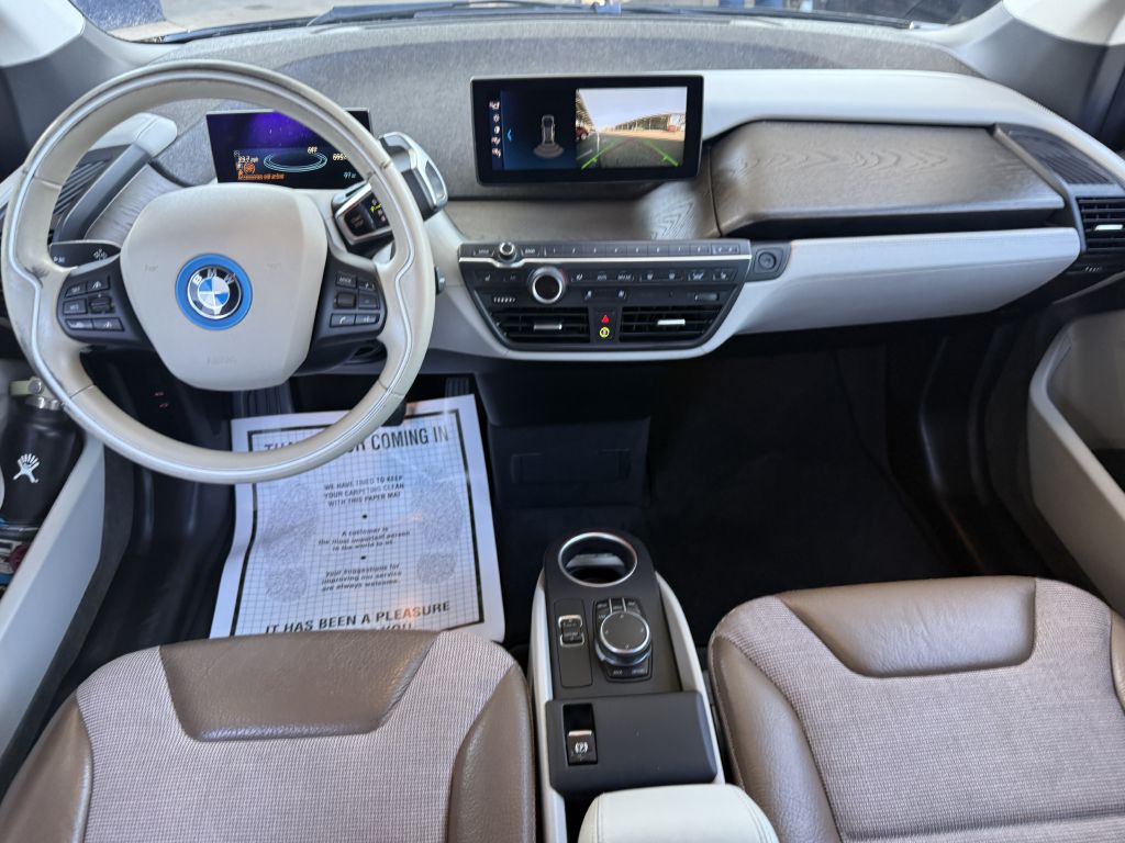 Photo 17 of this BMW I3