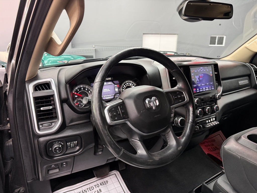 Photo 11 of this RAM 1500