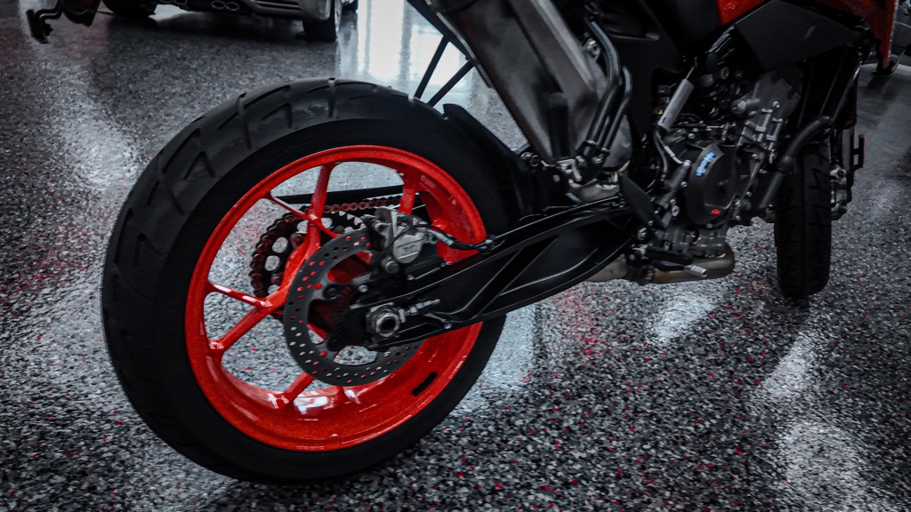 Photo 11 of this KTM DUKE