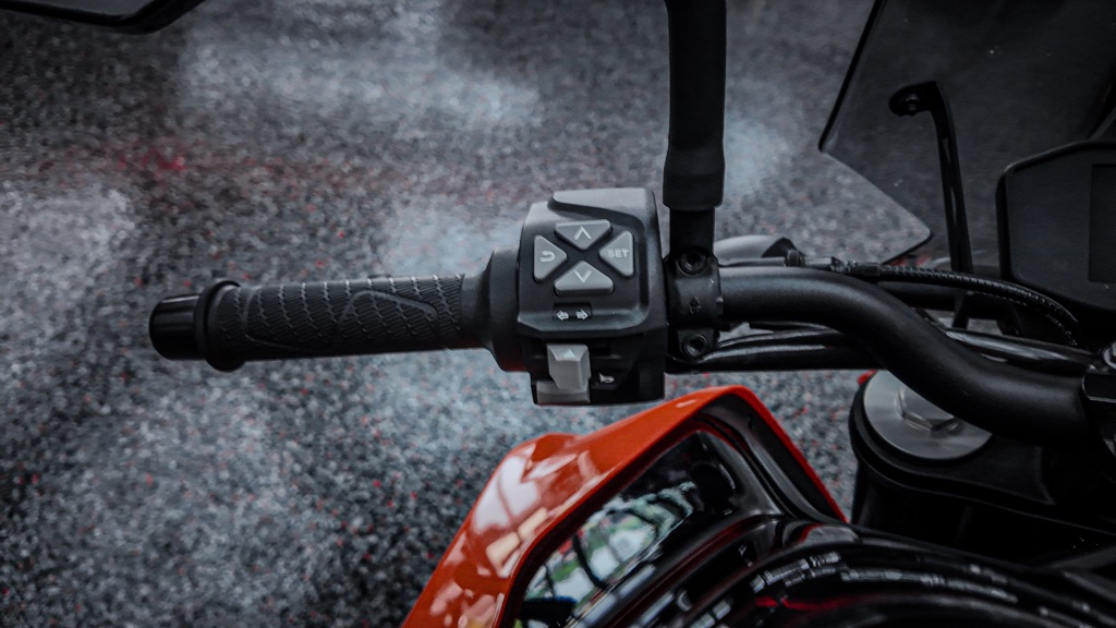 Photo 8 of this KTM DUKE