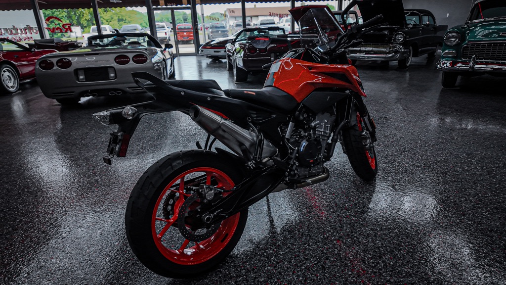 Photo 3 of this KTM DUKE