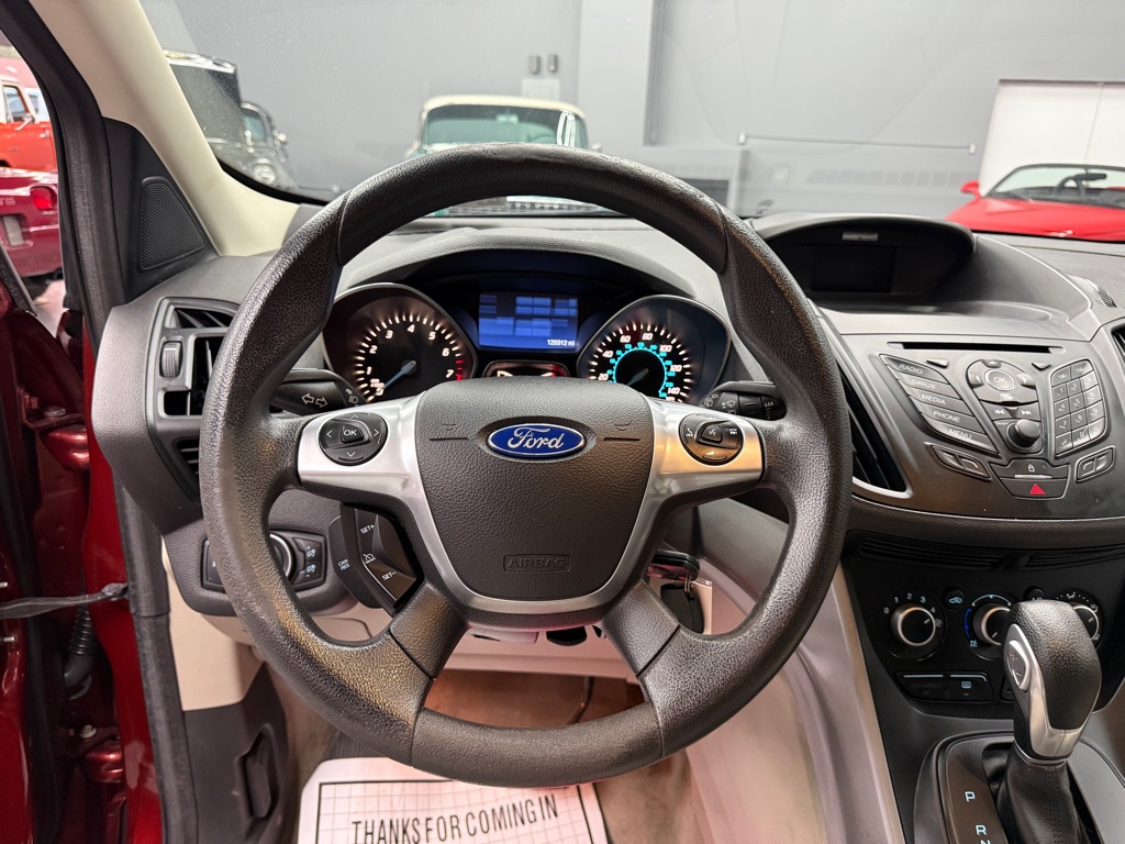Photo 16 of this FORD ESCAPE