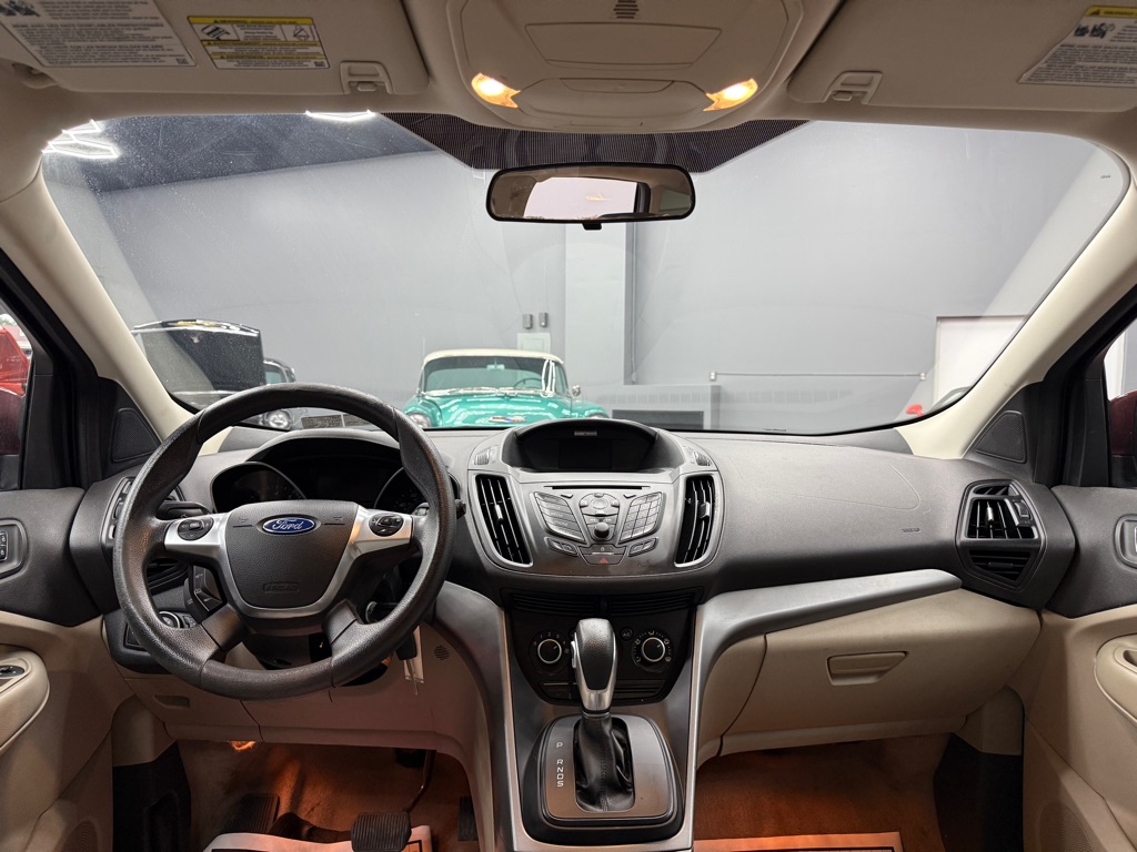 Photo 7 of this FORD ESCAPE