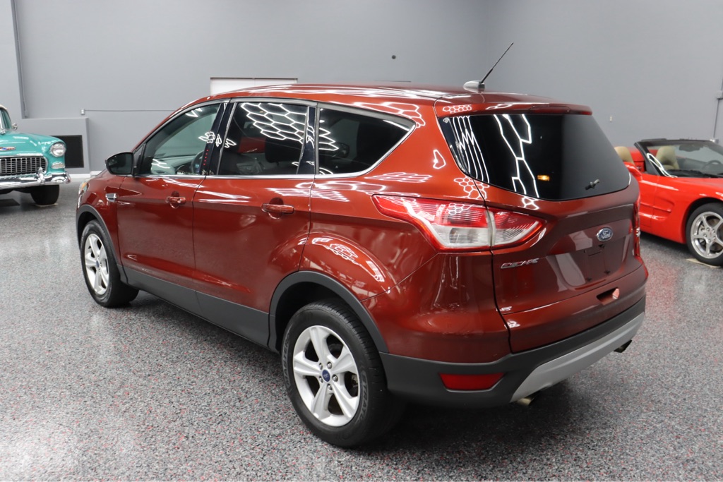 Photo 3 of this FORD ESCAPE