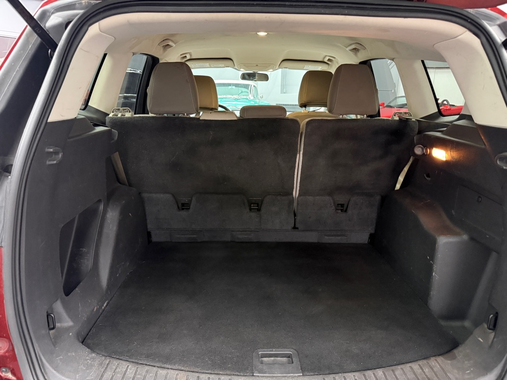 Photo 14 of this FORD ESCAPE
