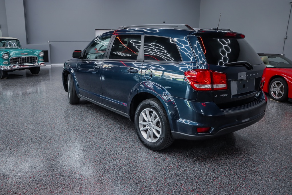 Photo 4 of this DODGE JOURNEY