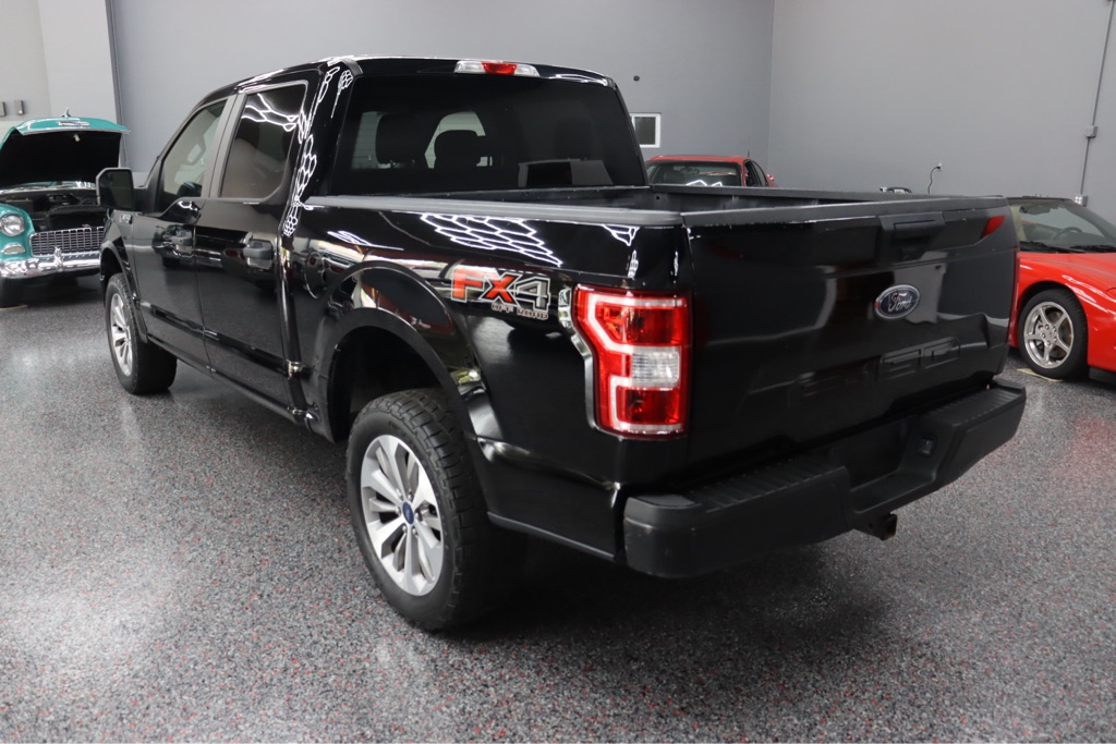 Photo 5 of this FORD F150