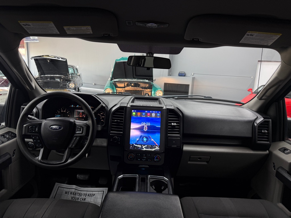 Photo 13 of this FORD F150