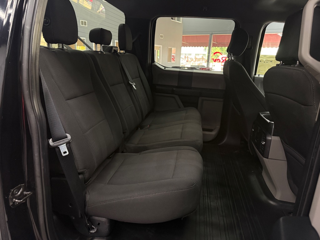 Photo 12 of this FORD F150