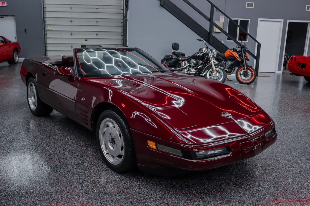 Photo 5 of this CHEVROLET CORVETTE