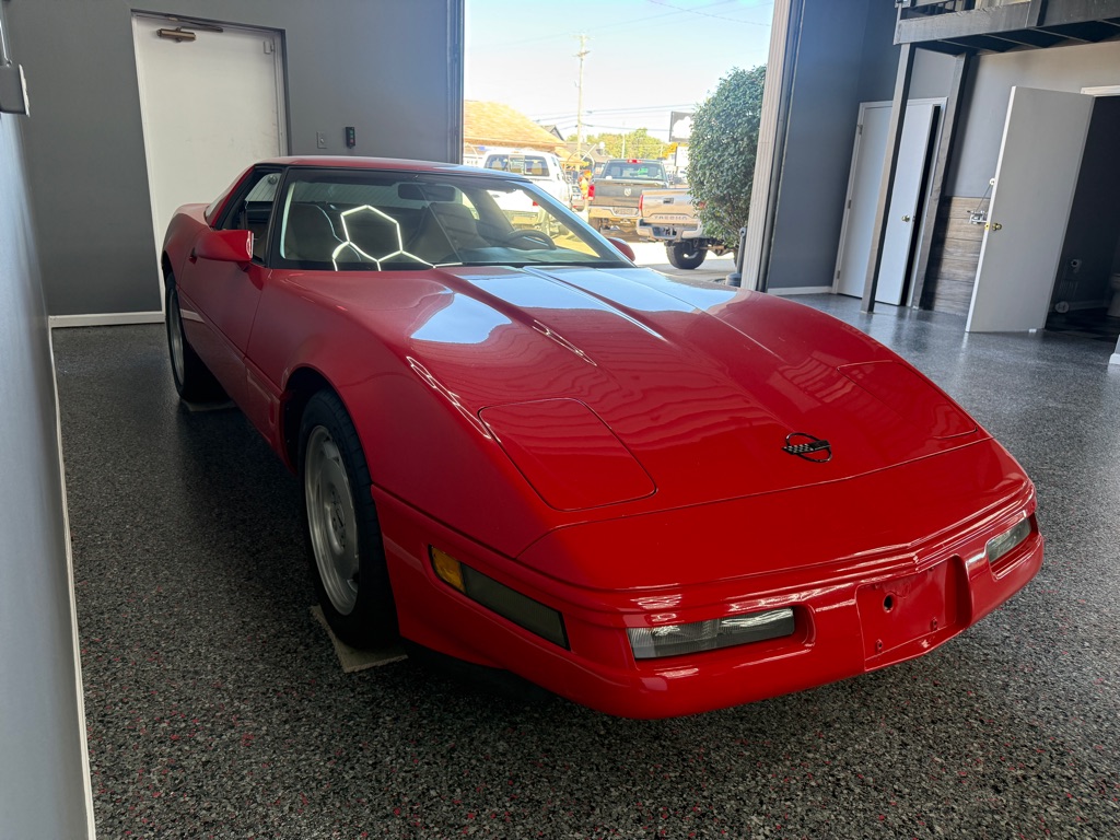 Photo 6 of this CHEVROLET CORVETTE