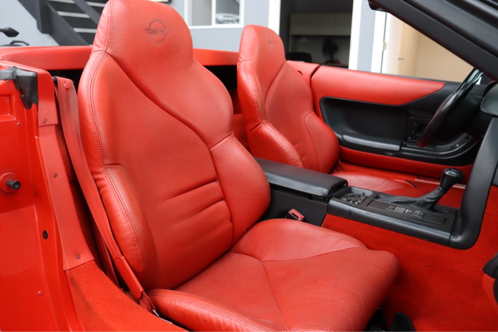Photo 9 of this CHEVROLET CORVETTE