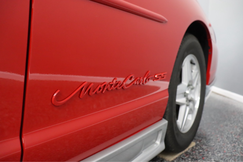 Photo 4 of this CHEVROLET MONTE CARLO