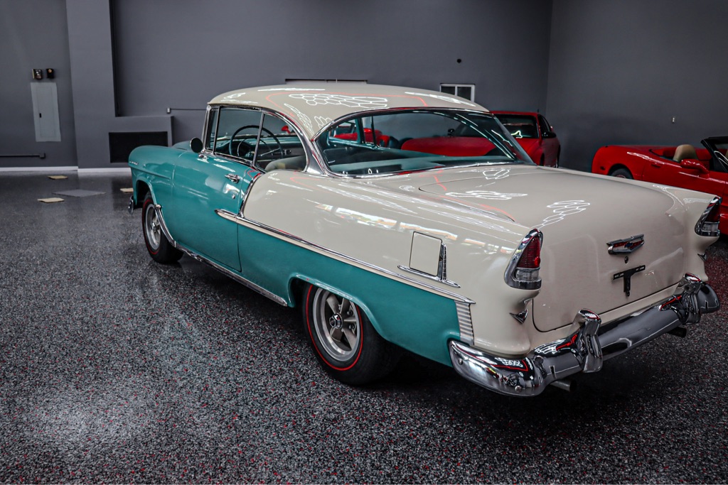 Photo 3 of this CHEVROLET BEL AIR