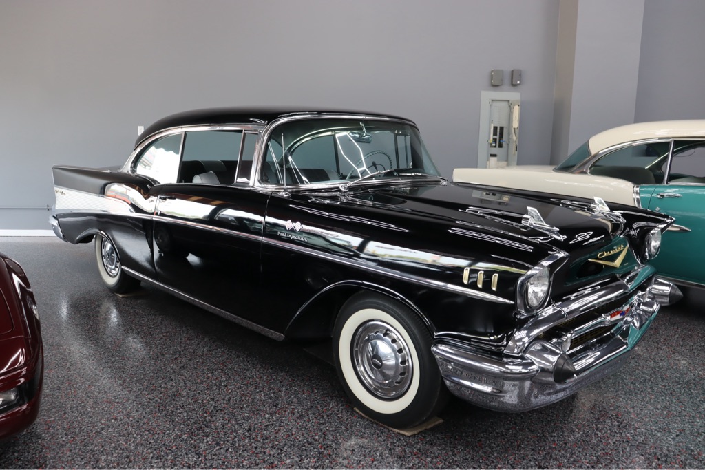 1957 CHEVROLET BEL AIR