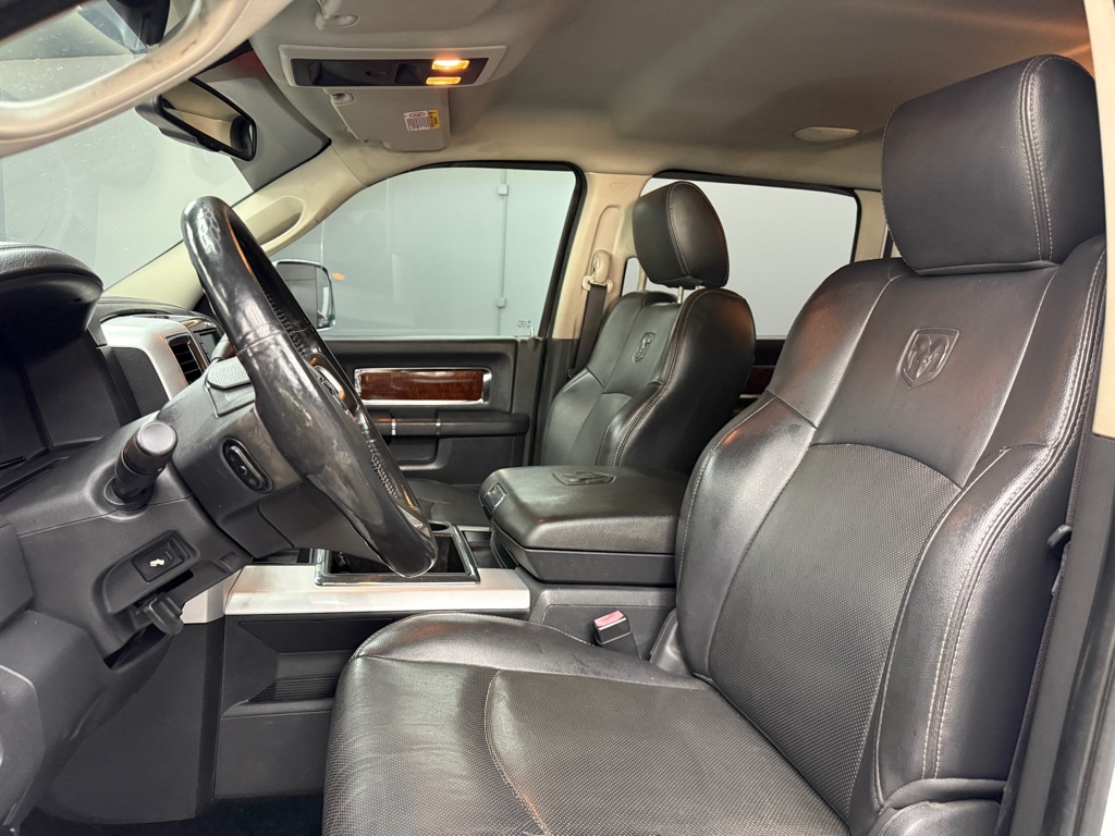 Photo 13 of this DODGE RAM 2500