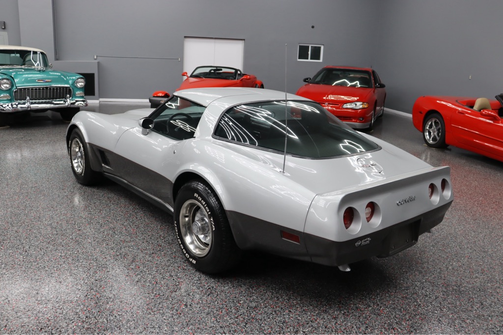 Photo 5 of this CHEVY CORVETTE