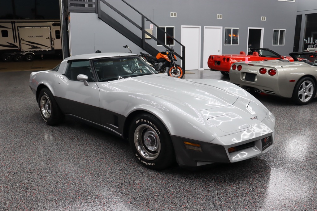 Photo 10 of this CHEVY CORVETTE