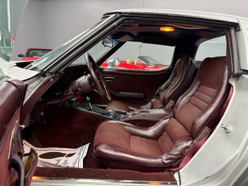 Photo 16 of this CHEVY CORVETTE