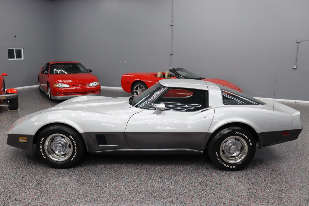 Photo 4 of this CHEVY CORVETTE