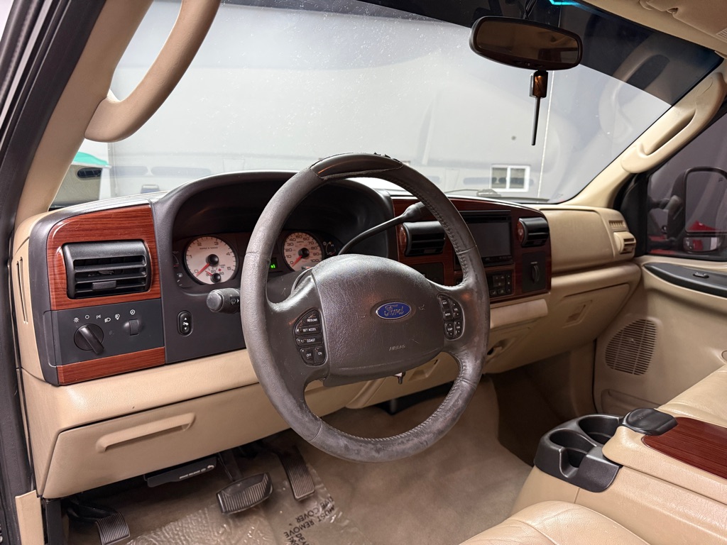Photo 15 of this FORD F250
