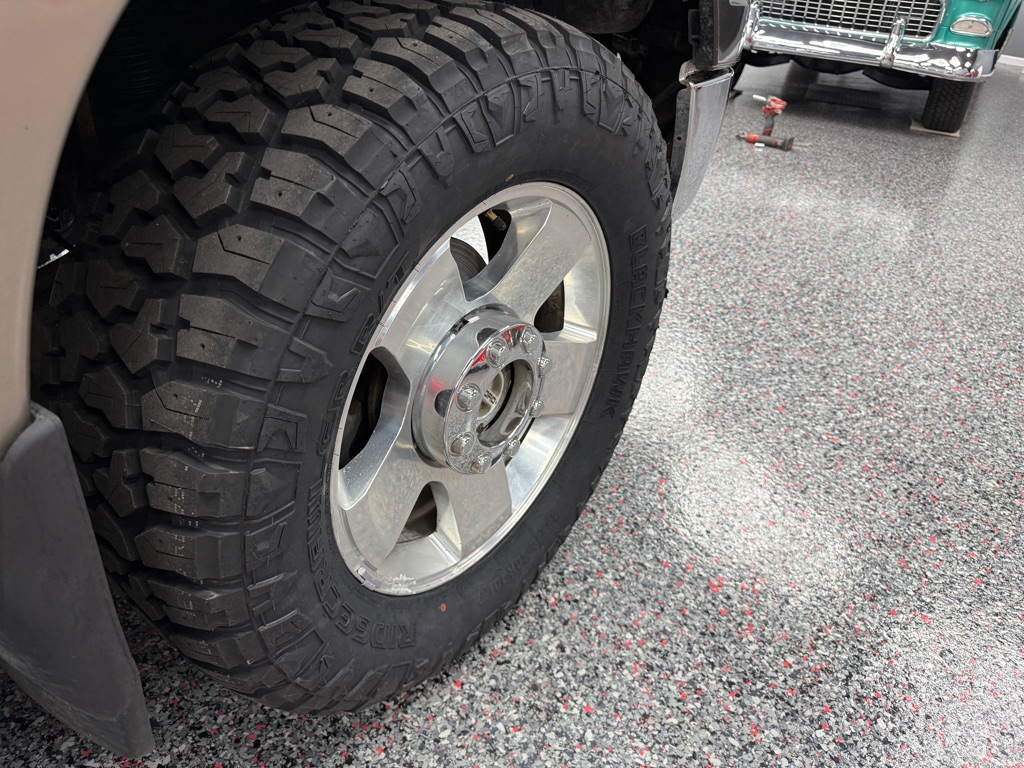 Photo 14 of this FORD F250