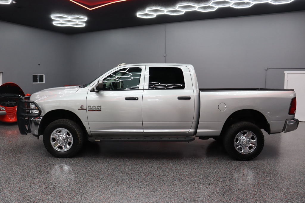 Photo 2 of this RAM 2500