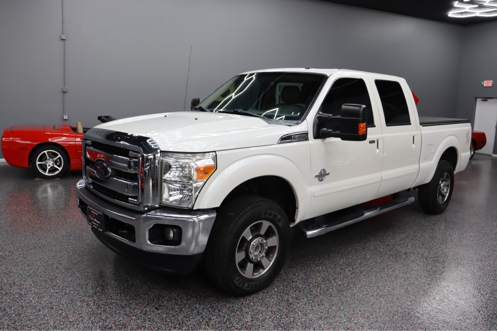 Photo 3 of this FORD F250  LARIAT