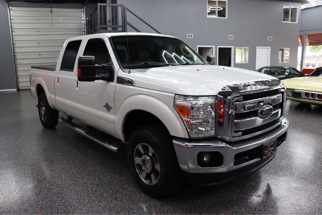 Photo 5 of this FORD F250  LARIAT
