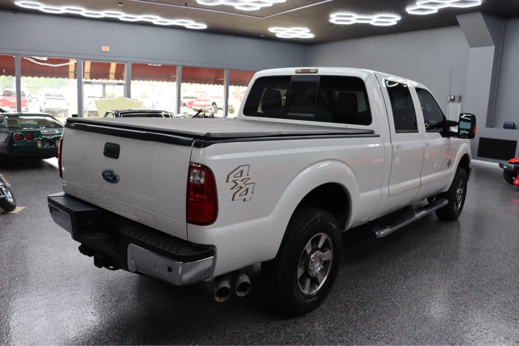 Photo 7 of this FORD F250  LARIAT