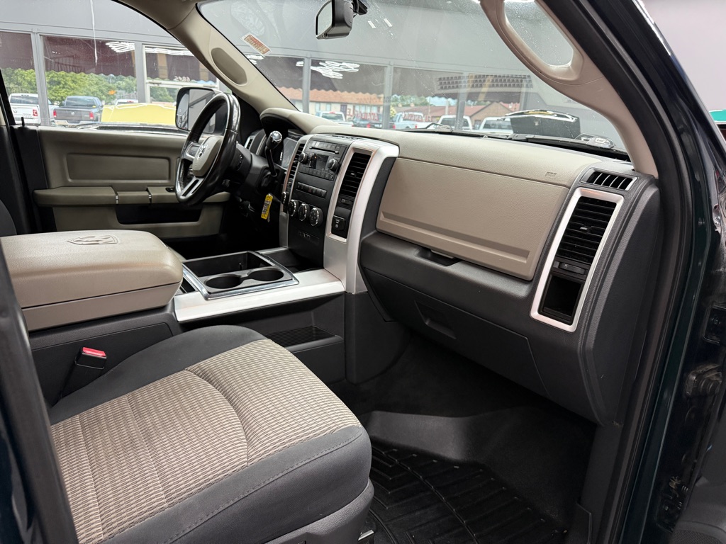 Photo 11 of this DODGE RAM 2500