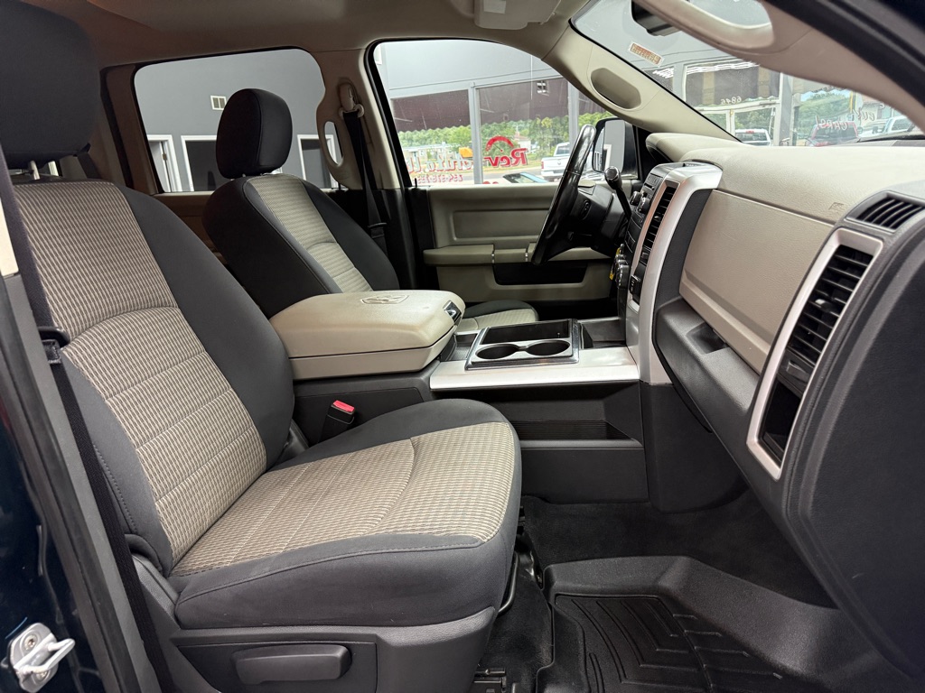 Photo 10 of this DODGE RAM 2500
