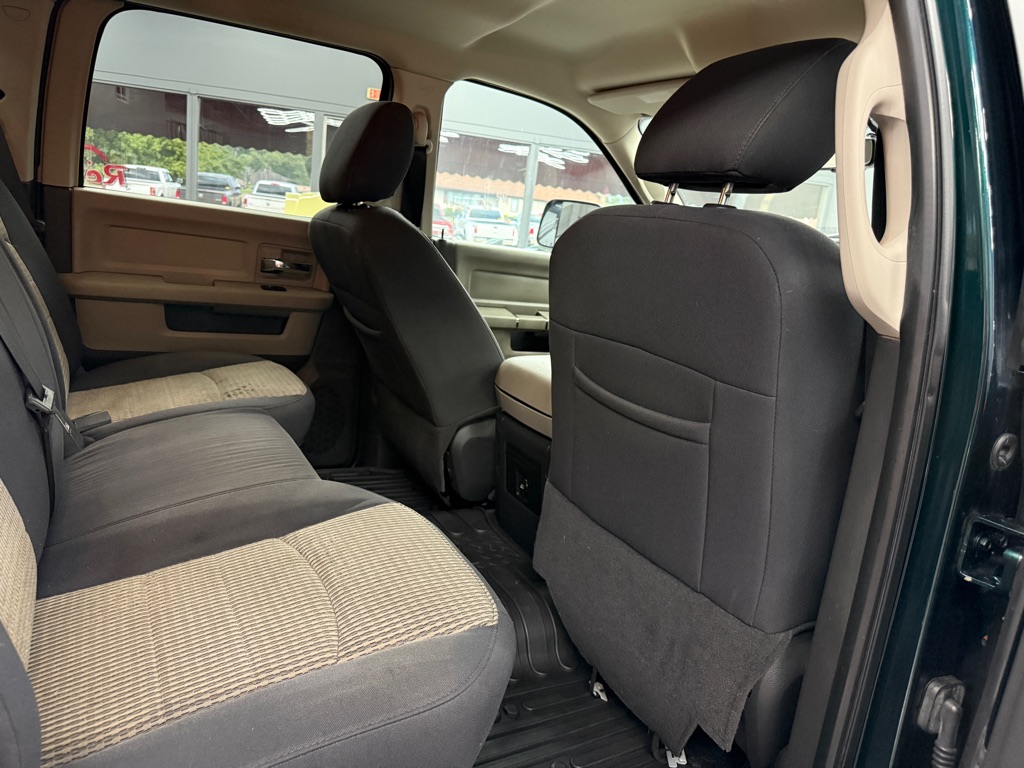 Photo 16 of this DODGE RAM 2500