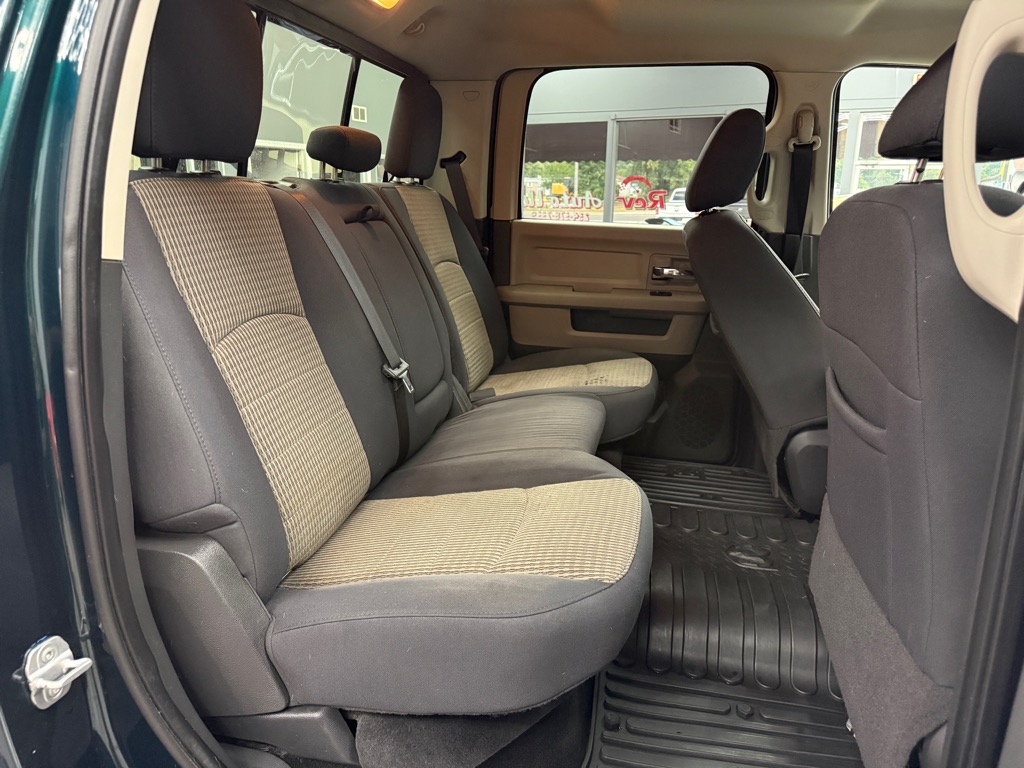 Photo 15 of this DODGE RAM 2500