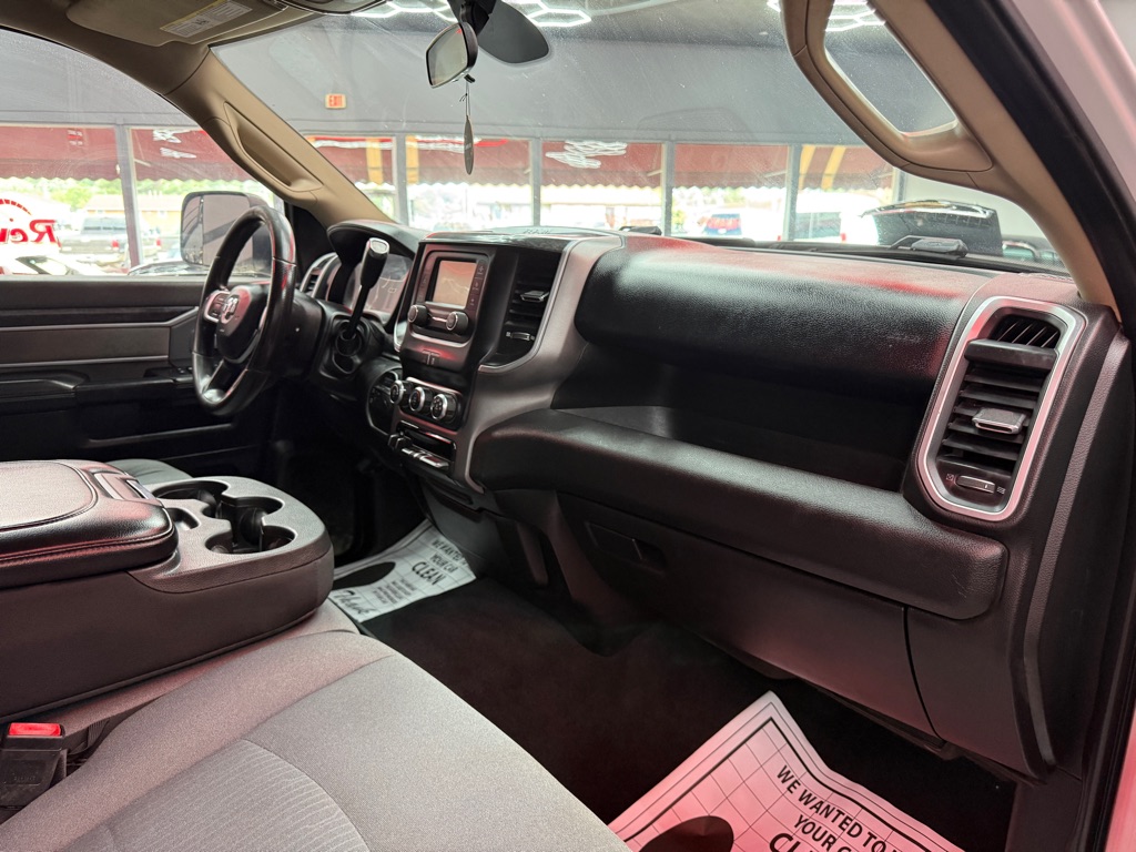 Photo 13 of this RAM 2500 BIG HORN