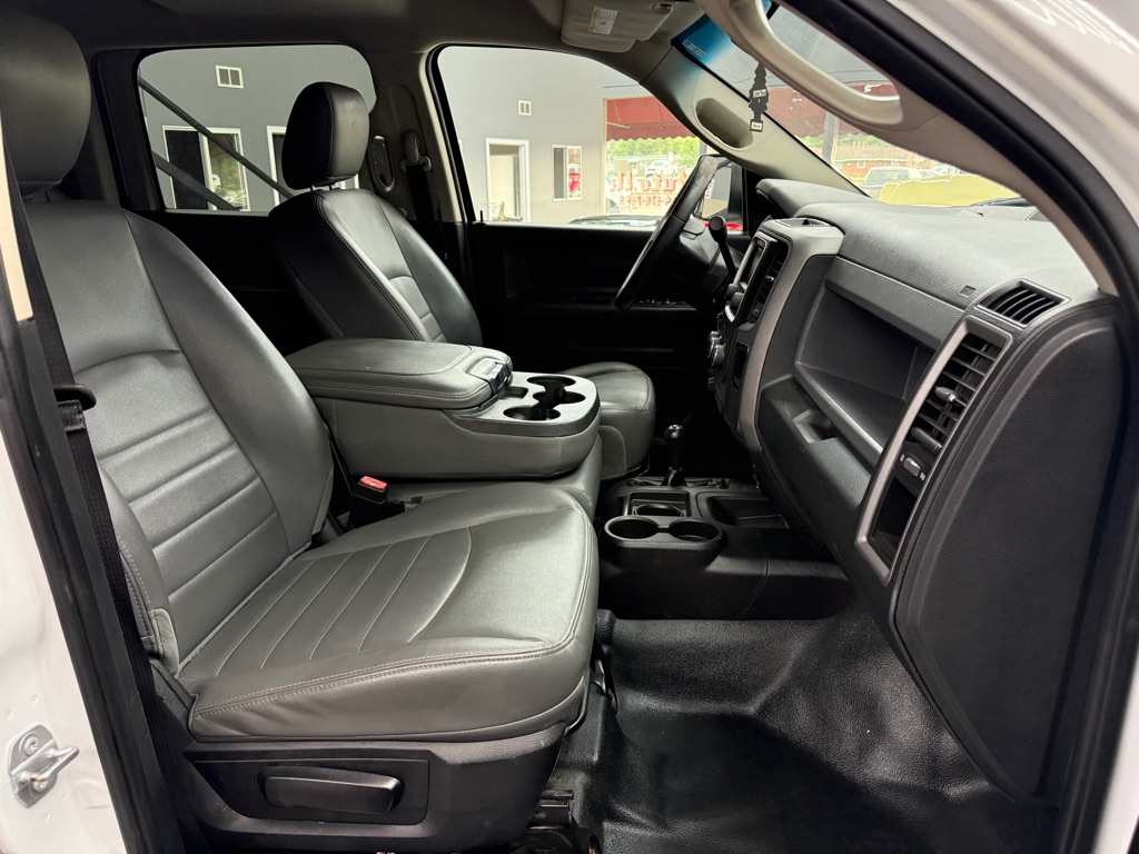 Photo 17 of this RAM 3500