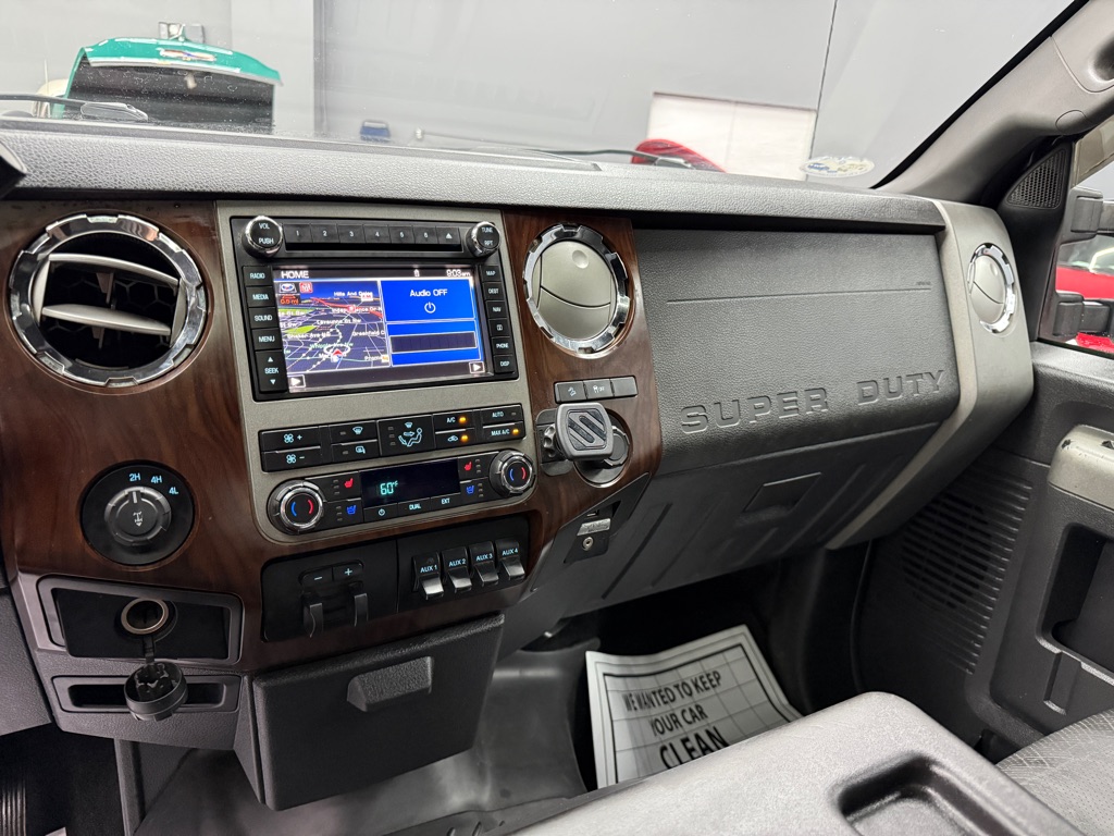 Photo 14 of this FORD F350